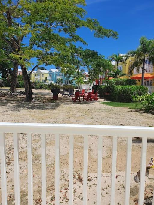 Townhouse By The Bay, Little Bay Country Club ,Negril Villa Orange Bay Exterior photo
