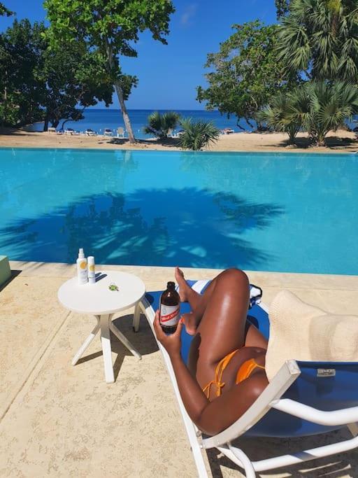 Townhouse By The Bay, Little Bay Country Club ,Negril Villa Orange Bay Exterior photo